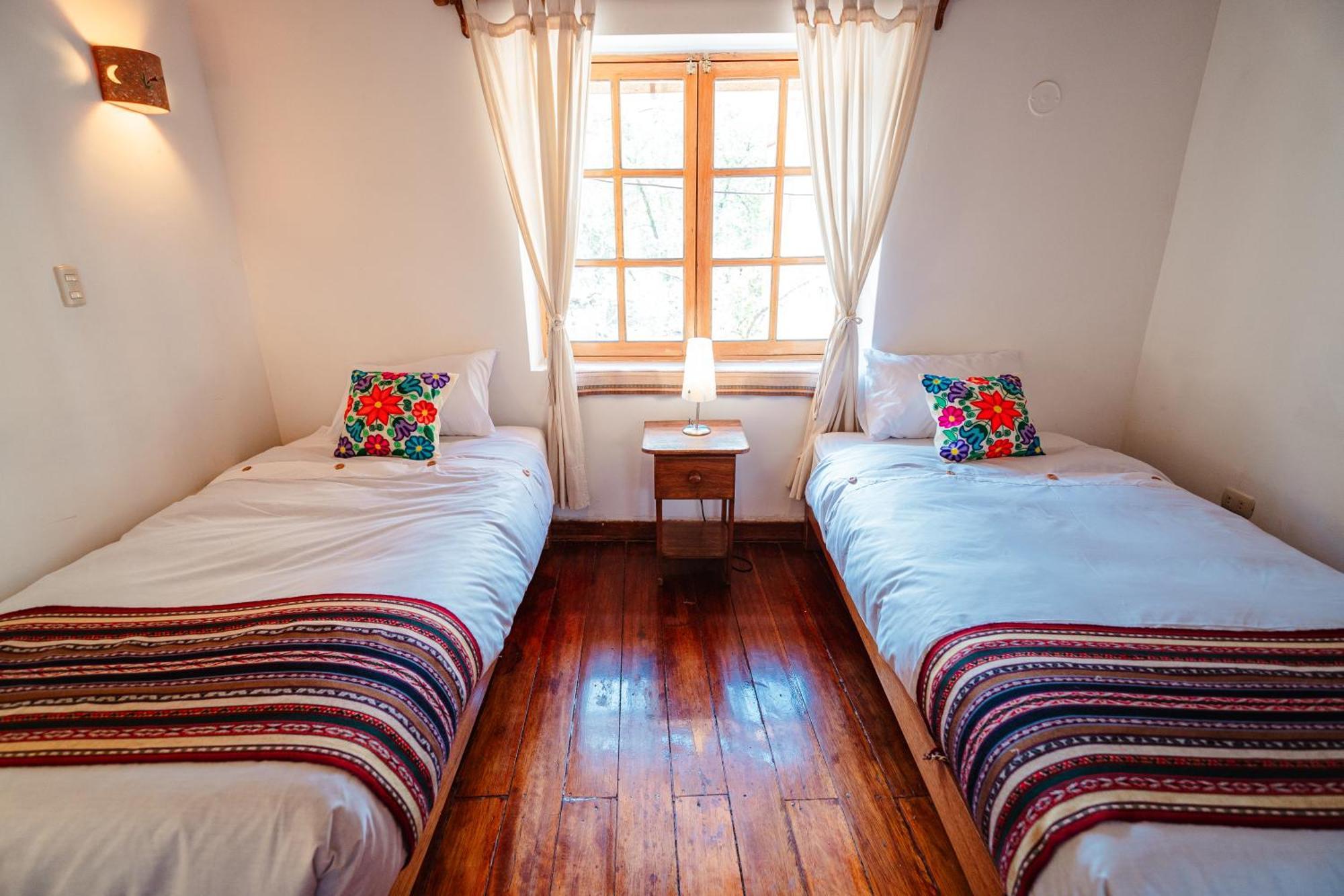 Picaflor Tambo Guest House โอยานไตตามโบ ภายนอก รูปภาพ