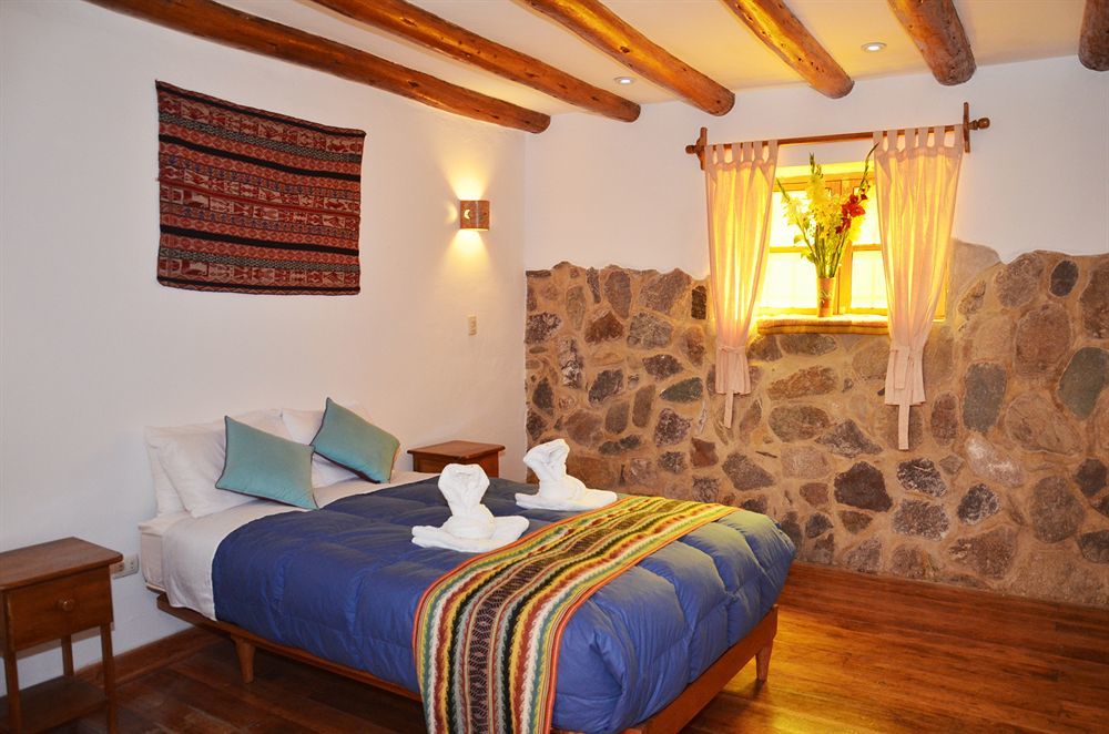 Picaflor Tambo Guest House โอยานไตตามโบ ภายนอก รูปภาพ